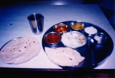 インド／インドの定食ターリー