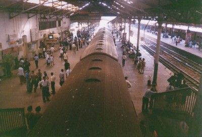 スリランカ／コロンボの鉄道駅