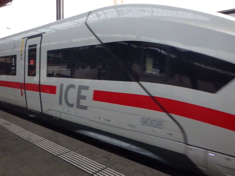 ドイツ版新幹線ICE